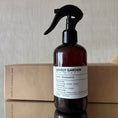 Bild in Galerie-Betrachter laden, Raumspray Sweet Flower
